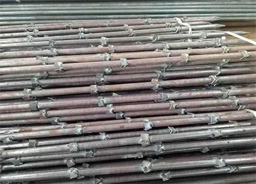 金凤隧道钢花管